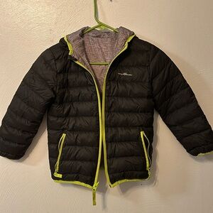 Eddie Bauer black/gray reversible boys coat-size xs (5/6)